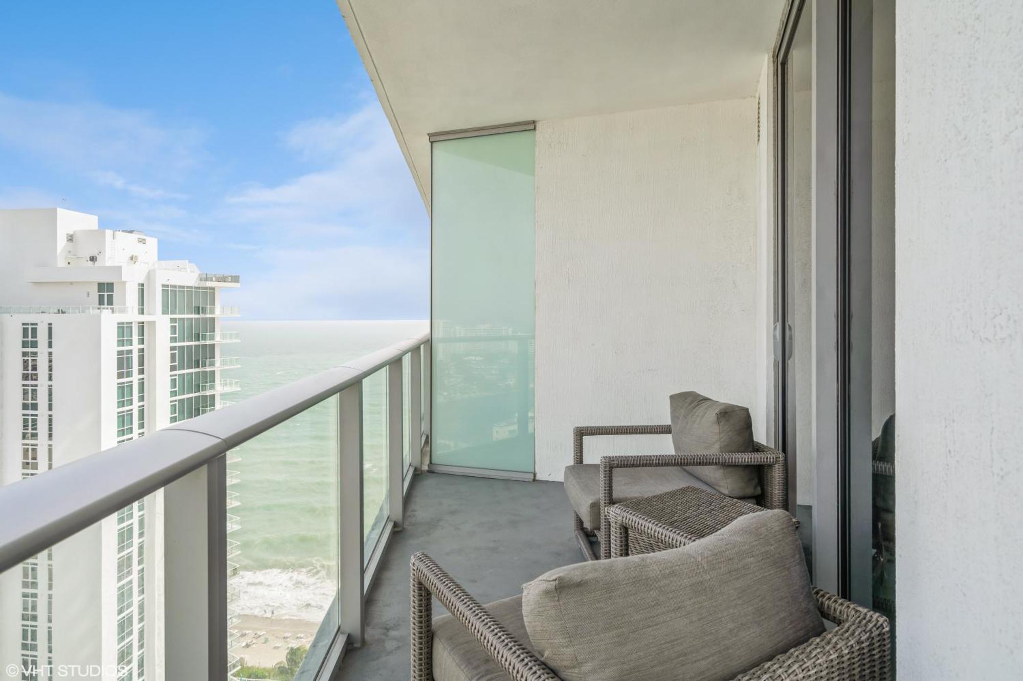 Lyfe Residence Building - Private Apts Over The Beach Hollywood Buitenkant foto