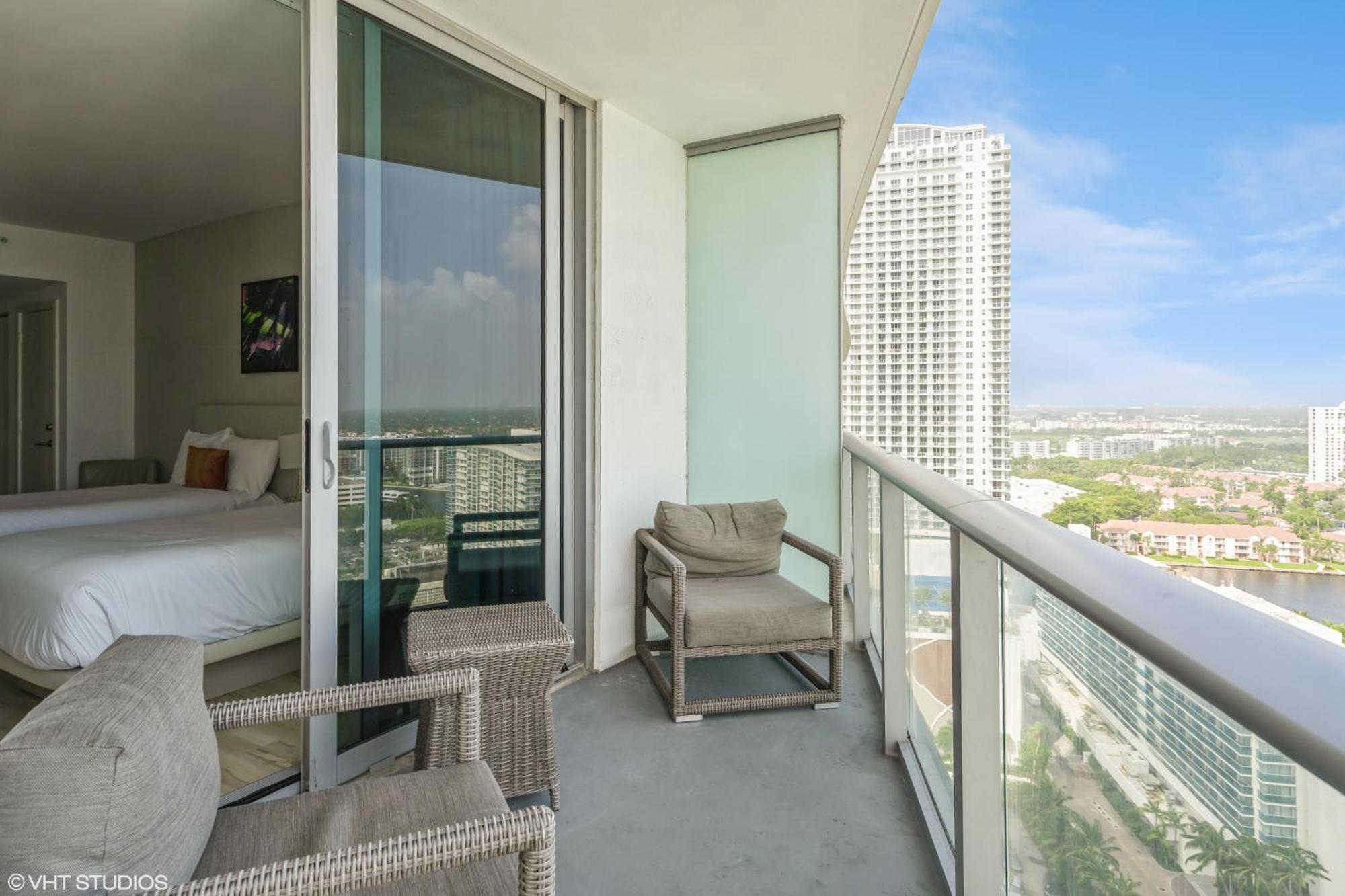 Lyfe Residence Building - Private Apts Over The Beach Hollywood Buitenkant foto