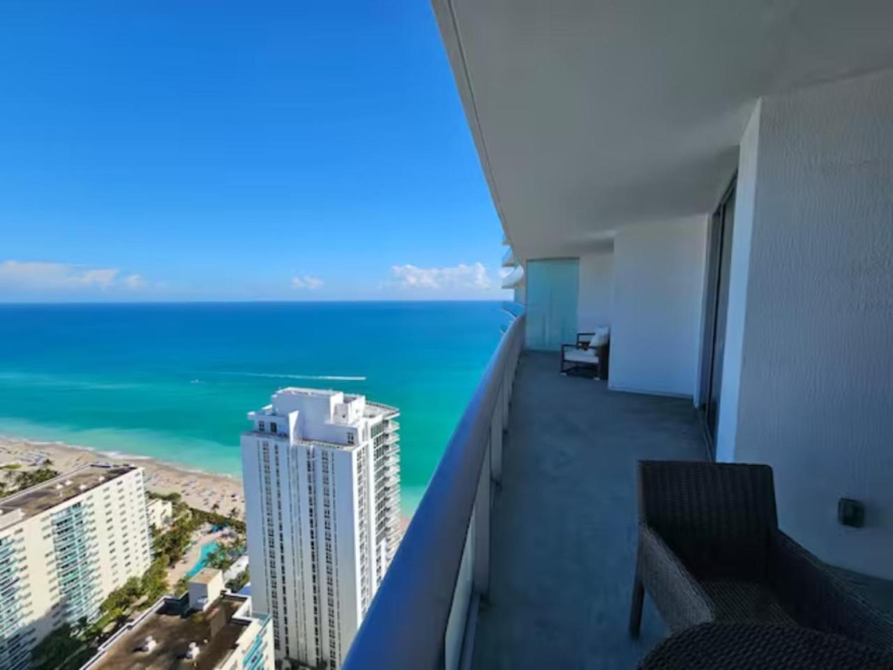 Lyfe Residence Building - Private Apts Over The Beach Hollywood Buitenkant foto